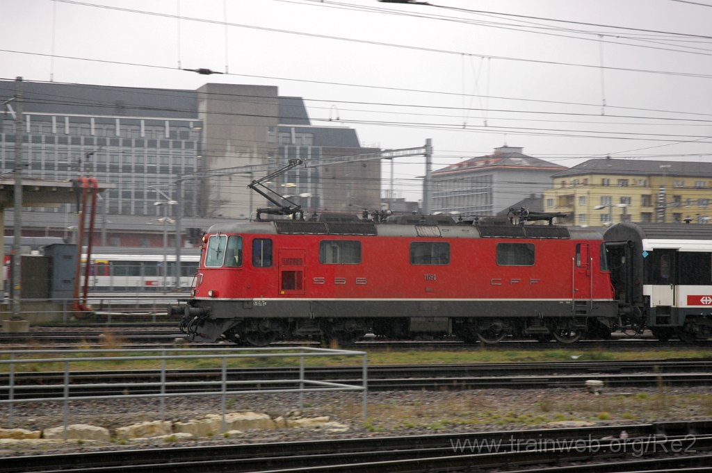 1802-0006-121209.jpg - SBB-CFF Re 4/4'' 11191 / Zürich HB 12.12.2009