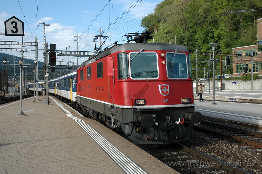 2383-0037-030512.jpg - SBB-CFF Re 4/4'' 11191 / Olten 3.5.2012