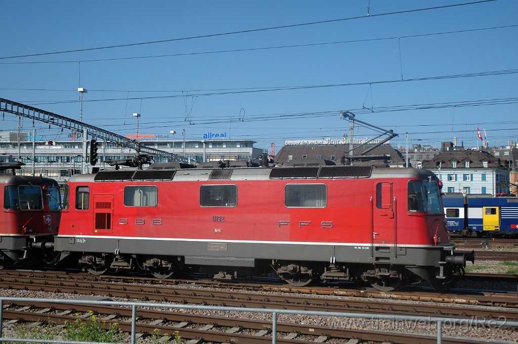 1551-0023-300808.jpg - SBB-CFF Re 4/4'' 11192 / Zürich HB 30.8.2008