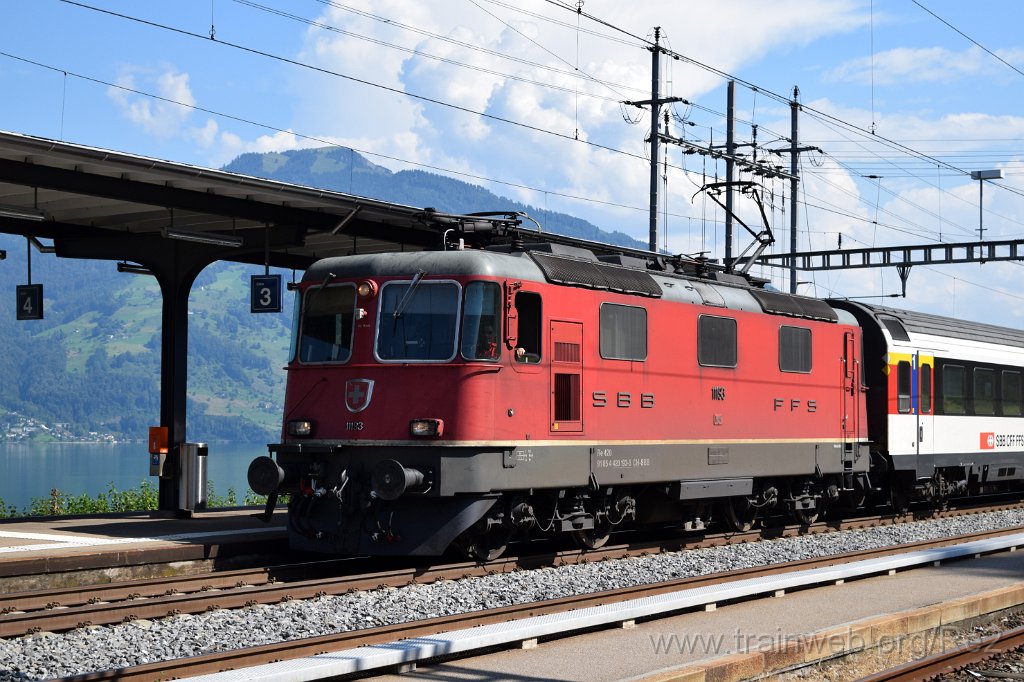 4131-0005-120916.jpg - SBB-CFF Re 4/4'' 11193 (Re 420.193-5)  (Re 91 85 4 420 193-5 CH-SBB) / Immensee 12.9.2016