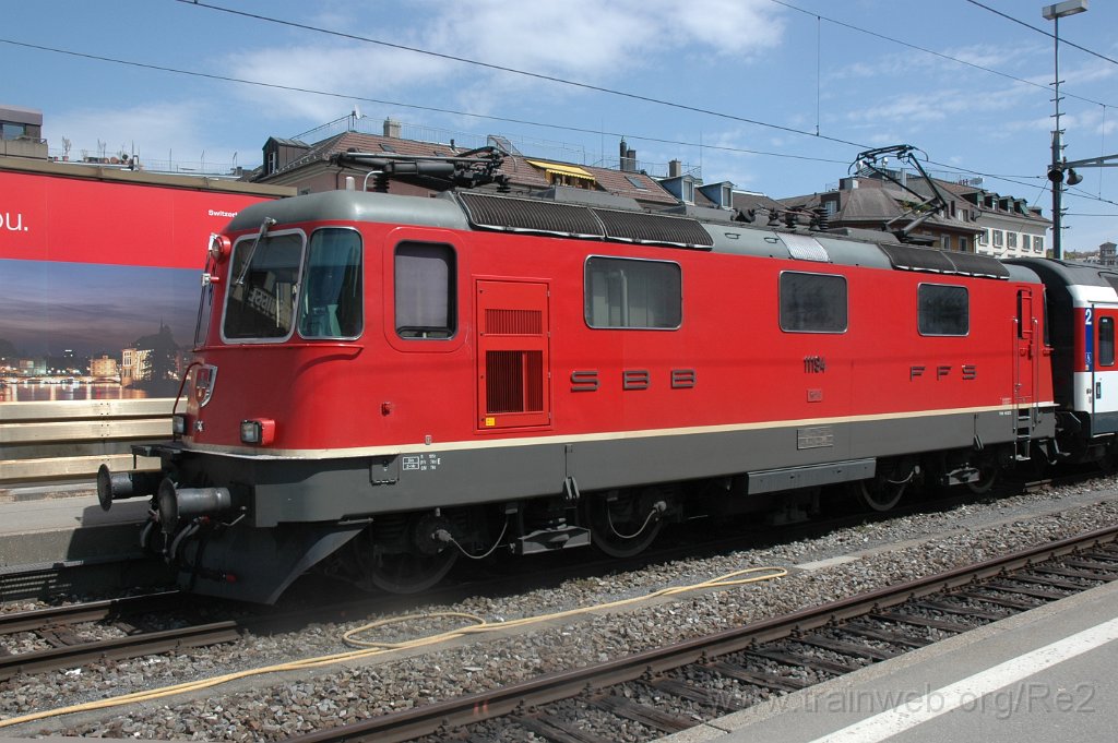 2366-0003-270412.jpg - Re 4/4" 11194 / Zürich HB 27.4.2012