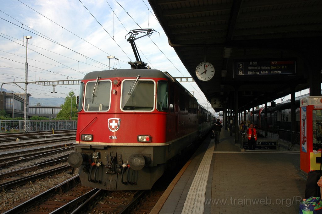 2922-0034-230813.jpg - Re 4/4" 11194 / Rapperswil 23.8.2013