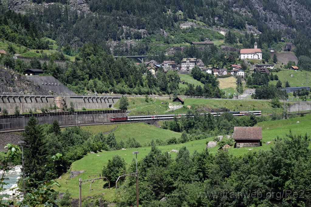 3978-0008-070716.jpg - SBB-CFF Re 4/4'' 11194 (Re 420.194-3)  / Wassen 7.7.2016