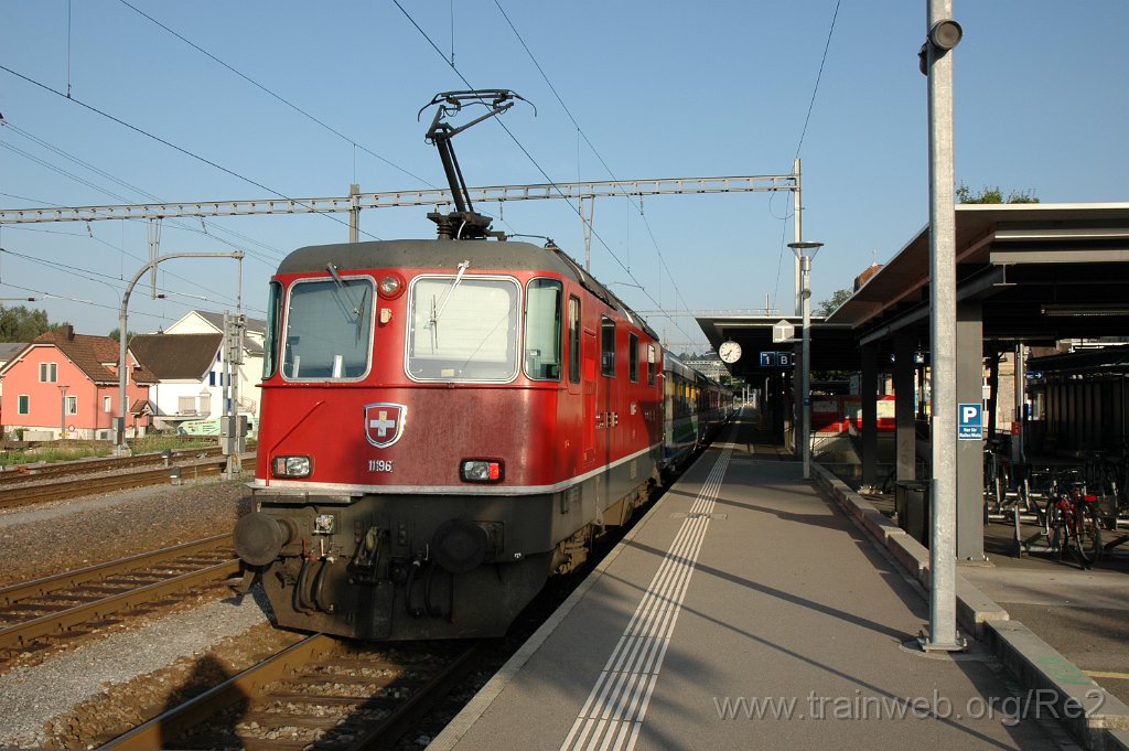 2895-0019-040813.jpg - SBB-CFF Re 4/4'' 11196 / Uznach 4.8.2013