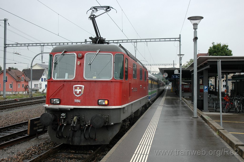 2897-0009-080813.jpg - SBB-CFF Re 4/4'' 11196 / Uznach 8.8.2013