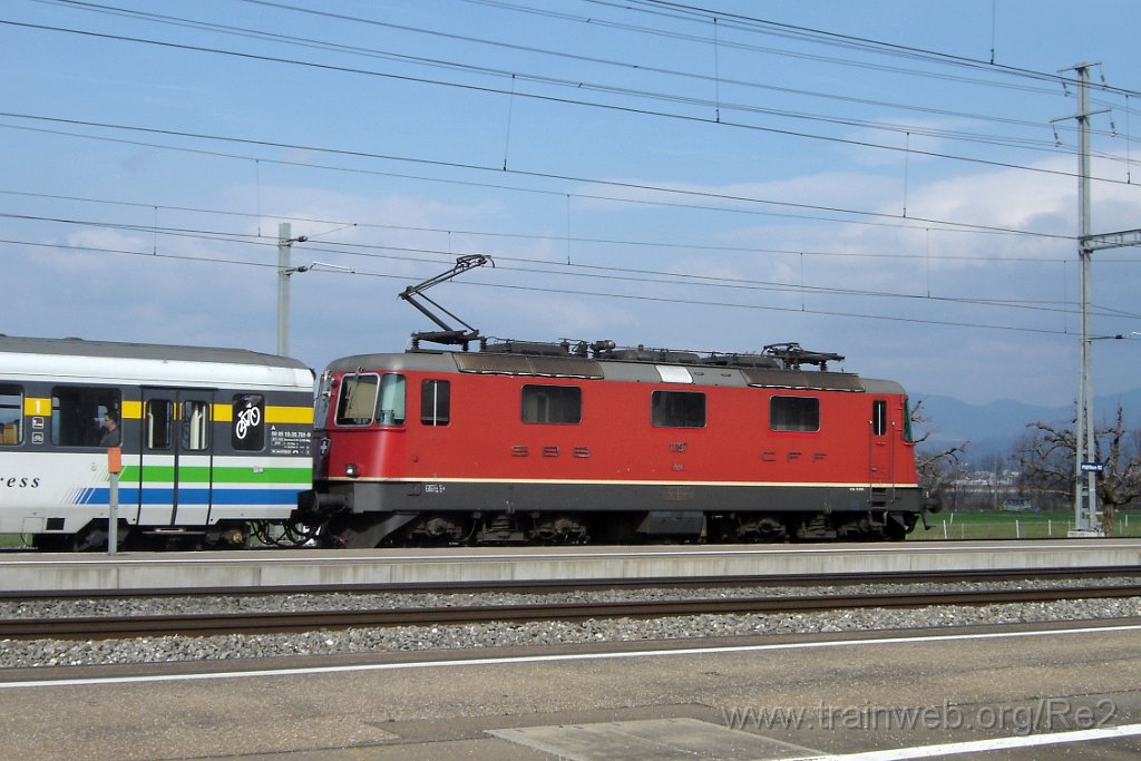1292-0004-180307.jpg - SBB-CFF Re 4/4'' 11197 / Pfäffikon SZ 18.3.2007