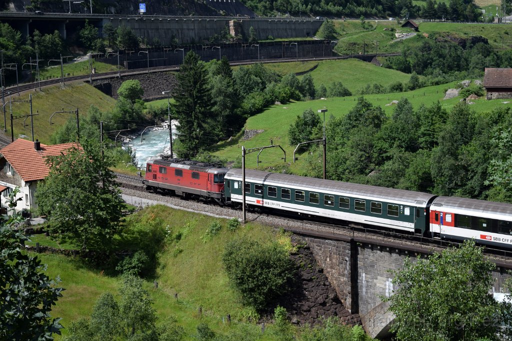 3984-0042-070716.jpg - Re 4/4" 11198 (Re 420.198-4) / Wattingen 7.7.2016