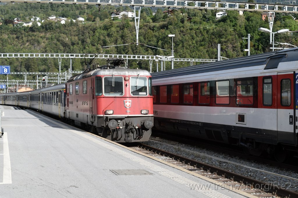 4618-0012-290817.jpg - SBB-CFF Re 4/4'' 11198 (Re 420.198-4)  (Re 91 85 4 420 198-4 CH-SBB) / Brig 29.8.2017