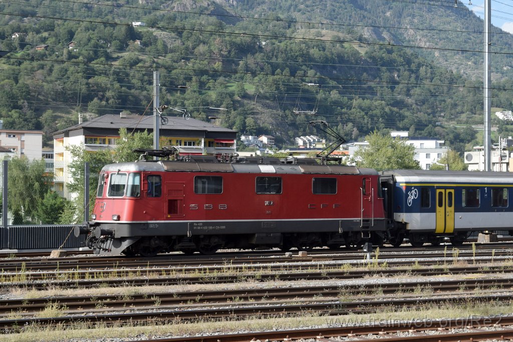 4619-0020-290817.jpg - SBB-CFF Re 4/4'' 11198 (Re 420.198-4)  (Re 91 85 4 420 198-4 CH-SBB) / Brig 29.8.2017