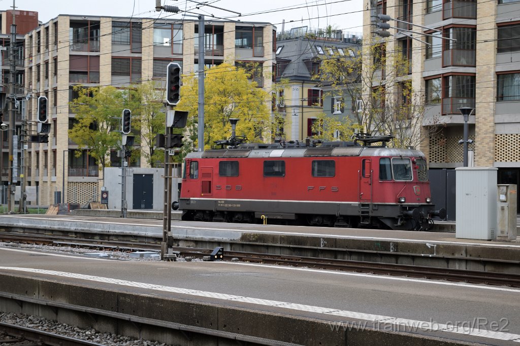 8282-0010-151122.jpg - SBB-CFF Re 4/4'' 11198 (Re 420.198-4)  (Re 91 85 4 420 198-4 CH-SBB) / Zürich HB 15.11.2022