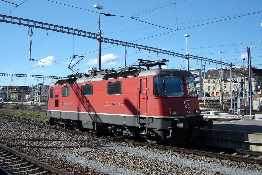 1466-0008-190408.jpg - SBB-CFF Re 4/4'' 11199 / Zürich HB 19.4.2008
