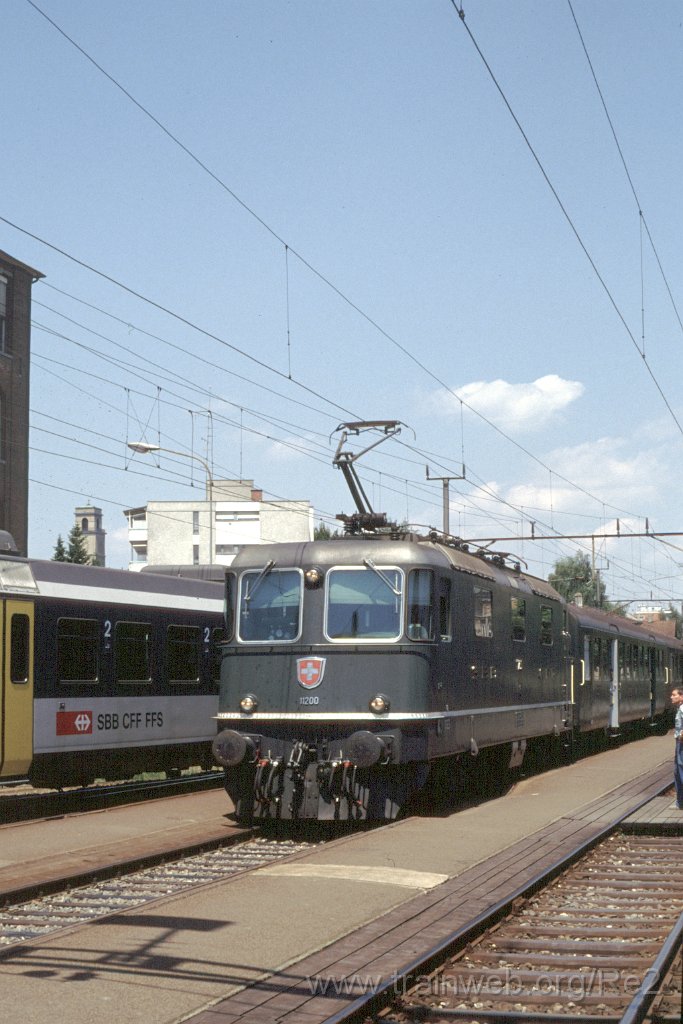 0238-0033.jpg - SBB-CFF Re 4/4'' 11200 / Arbon 16.6.1989