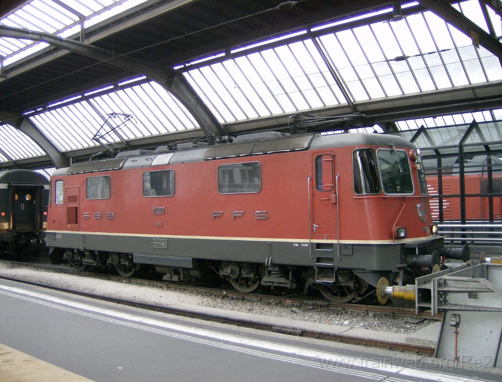 1445-0003-040108.jpg - Re 4/4" 11200 / Zürich HB 4.1.2008