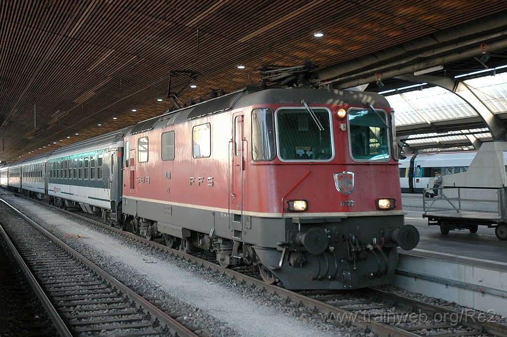 2176-0031-310811.jpg - SBB-CFF Re 4/4'' 11200 / Zürich HB 31.8.2011