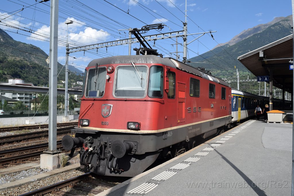 4615-0007-290817.jpg - Re 4/4" 11200 (Re 420.200-8) / Brig 29.8.2017