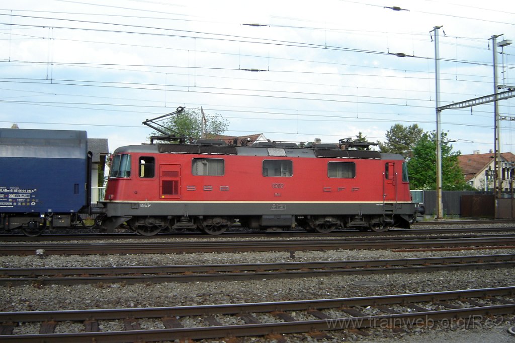 1328-0022-030507.jpg - SBB-CFF Re 4/4'' 11202 / Dietikon 3.5.2007