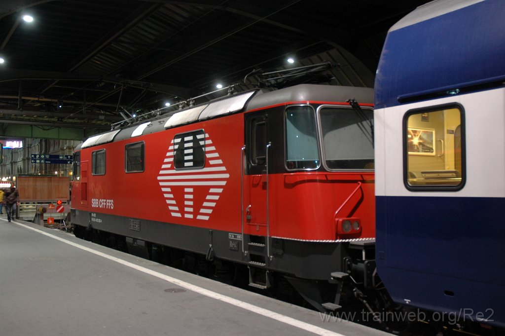 2317-0012-200212.jpg - SBB-CFF Re 420.202-4 (Re 91 85 4 420 202-4 CH-SBB) / Zürich HB 20.2.2012