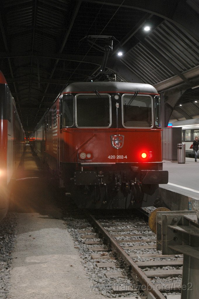 2317-0028-200212.jpg - SBB-CFF Re 420.202-4 (Re 91 85 4 420 202-4 CH-SBB) / Zürich HB 20.2.2012