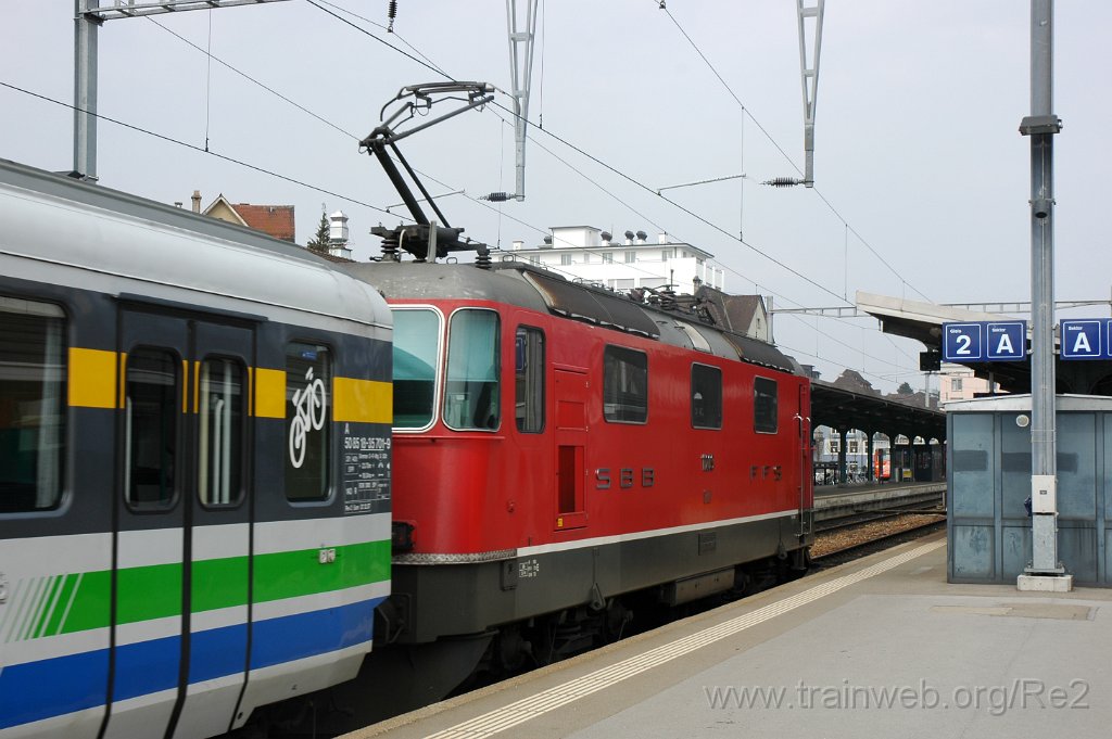 1638-0044-040409.jpg - SBB-CFF Re 4/4'' 11203 / Romanshorn 4.4.2009