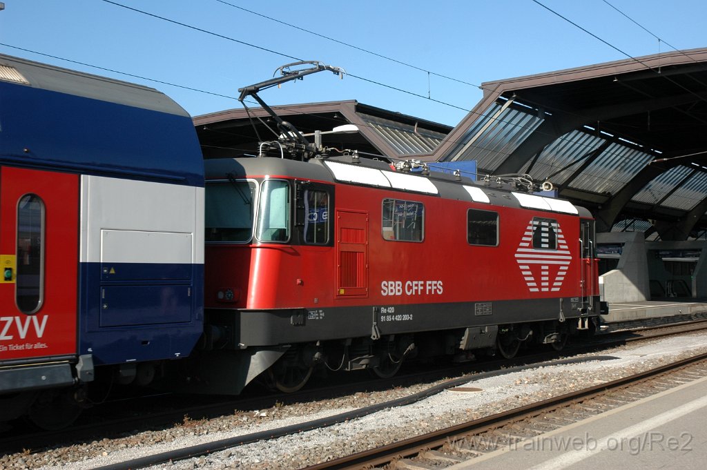 2460-0020-220612.jpg - SBB-CFF Re 420.203-2 (Re 91 85 4 420 203-2 CH-SBB) / Zürich HB 22.6.2012