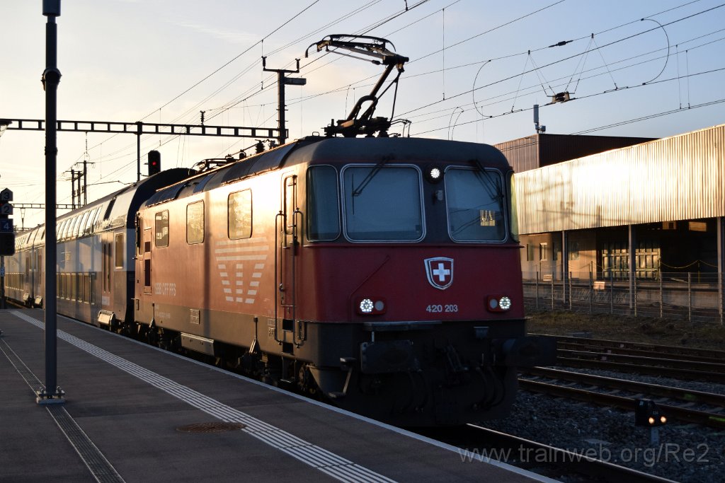 5245-0029-281218.jpg - SBB-CFF Re 420.203-2 (Re 91 85 4 420 203-2 CH-SBB) / Mägenwil 28.12.2018