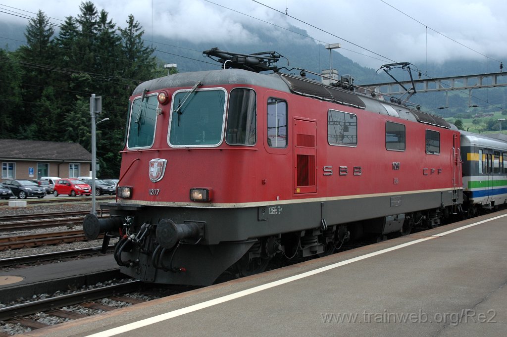 2480-0038-030712.jpg - SBB-CFF Re 4/4'' 11207 / Arth-Goldau 3.7.2012