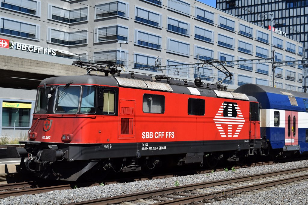 8133-0014-030822.jpg - SBB-CFF Re 420.207-3 (Re 91 85 4 420 207-3 CH-SBB) / Zürich-Altstetten 3.8.2022