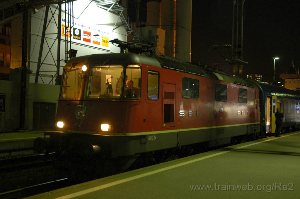 2080-0014-210311.jpg - SBB-CFF Re 4/4'' 11210 / Zürich HB 21.3.2011