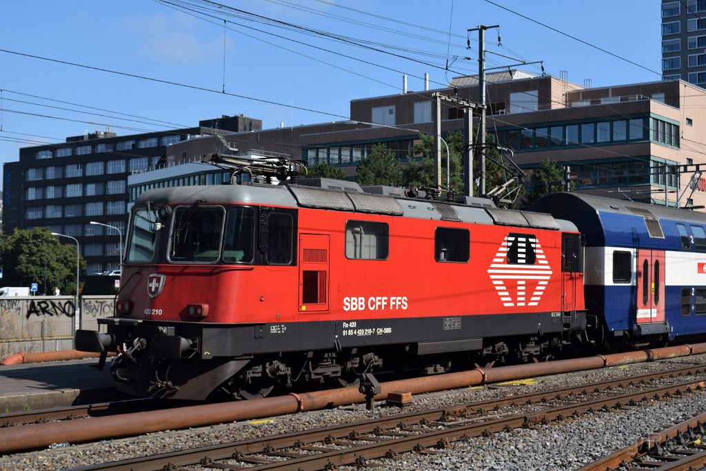 7172-0039-300920.jpg - SBB-CFF Re 420.210-7 (Re 91 85 4 420 210-7 CH-SBB) / Zürich-Altstetten 30.9.2020
