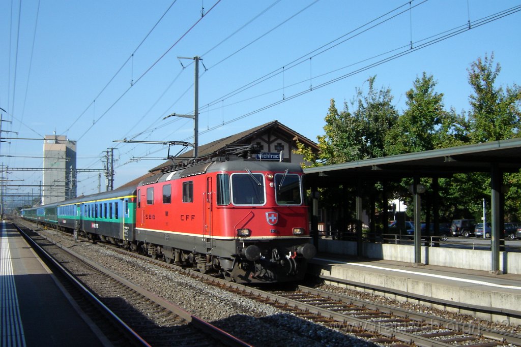1418-0030-120907.jpg - SBB-CFF Re 4/4'' 11211 / Wichtrach 12.9.2007
