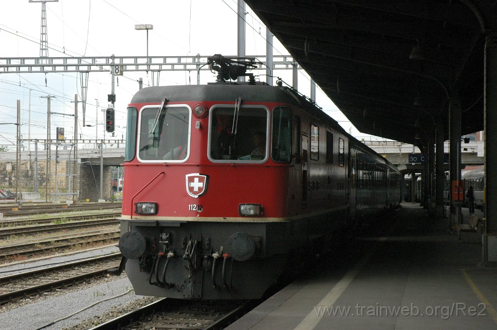 1889-0032-080610.jpg - SBB-CFF Re 4/4'' 11212 / Basel 8.6.2010