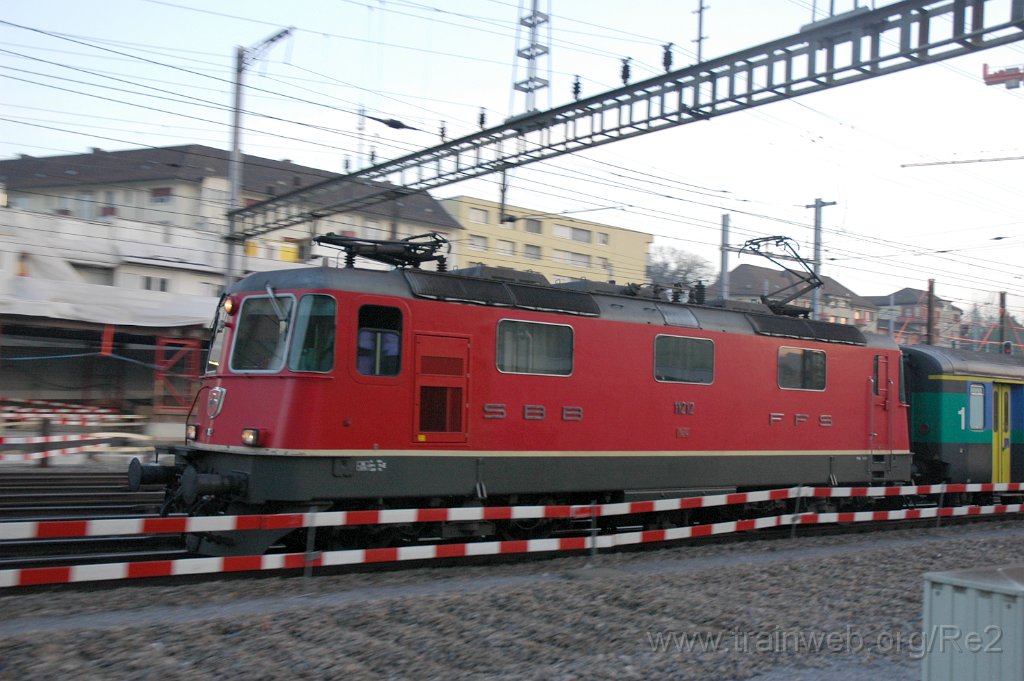 2075-0017-040311.jpg - SBB-CFF Re 4/4'' 11212 / Zürich-Oerlikon 4.3.2011