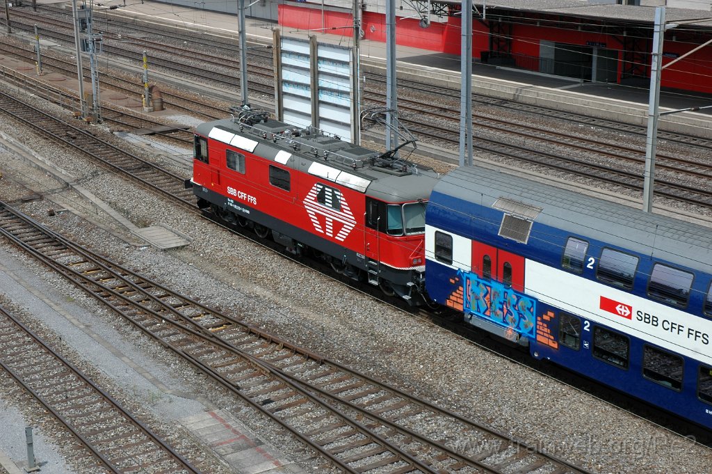 2457-0035-190612.jpg - SBB-CFF Re 420.213-1 (Re 91 85 4 420 213-1 CH-SBB) / Zürich-Hardbrücke 19.6.2012