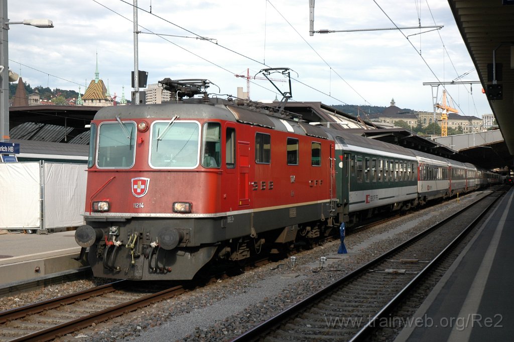 2155-0034-280711.jpg - SBB-CFF Re 4/4'' 11214 / Zürich HB 28.7.2011