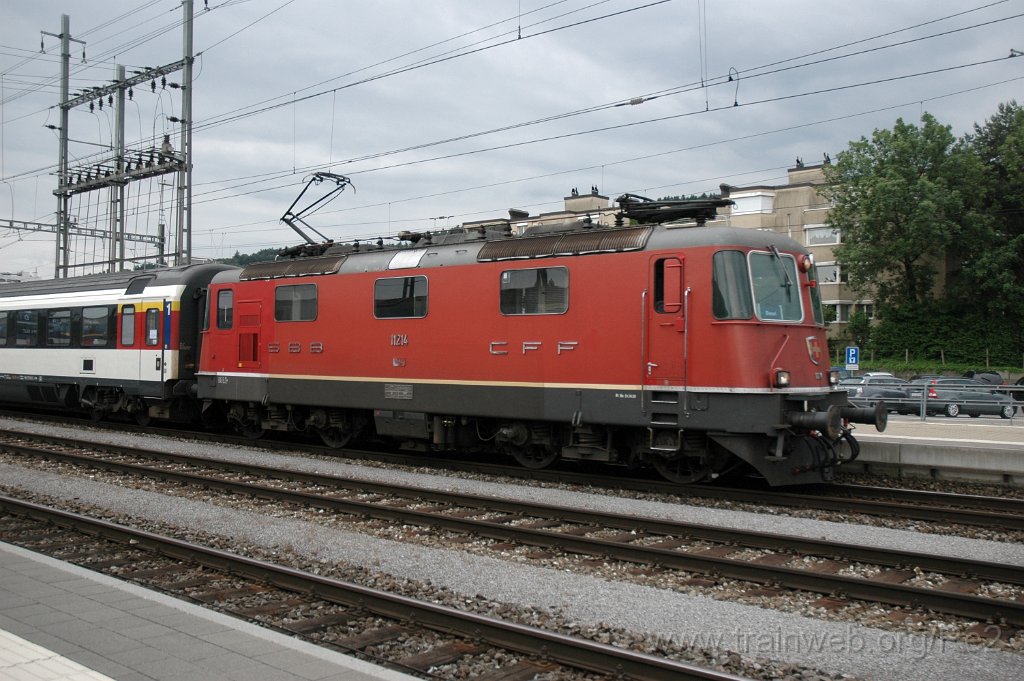 2854-0037-210613.jpg - SBB-CFF Re 4/4'' 11214 / Pfäffikon SZ 21.6.2013