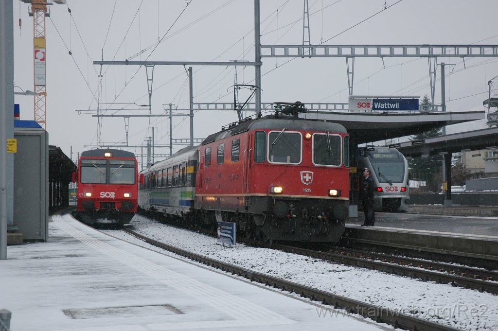 2687-0034-110113.jpg - SBB-CFF Re 4/4'' 11215 + SOB ABt 173 / Wattwil 11.1.2013