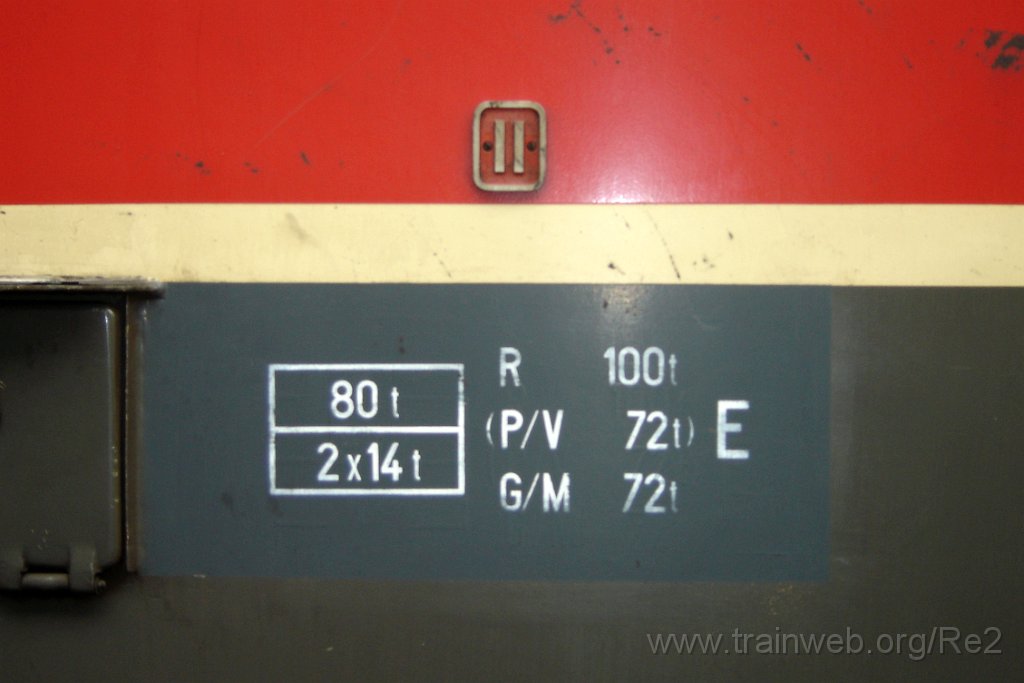 1196-0009-250606.jpg - SBB-CFF Re 4/4'' 11216 / Zürich HB 25.6.2006