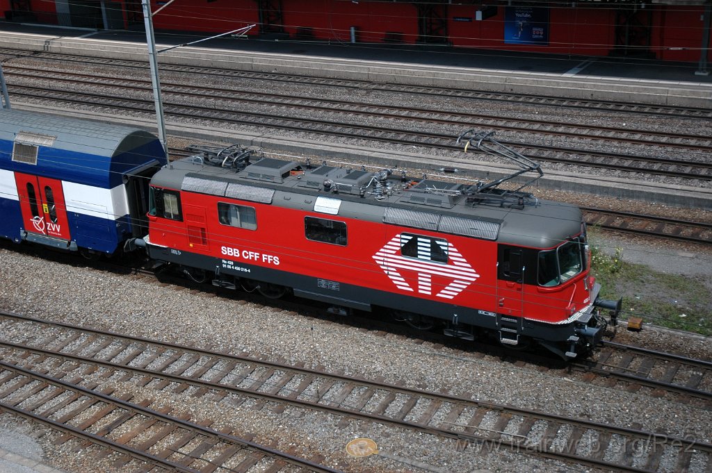 2495-0008-100712.jpg - SBB-CFF Re 420.216-4 (Re 91 85 4 420 216-4 CH-SBB) / Zürich-Hardbrücke 10.7.2012