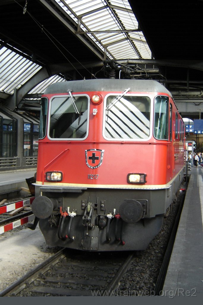 1534-0036-140808.jpg - SBB-CFF Re 4/4'' 11217 / Zürich HB 14.8.2008