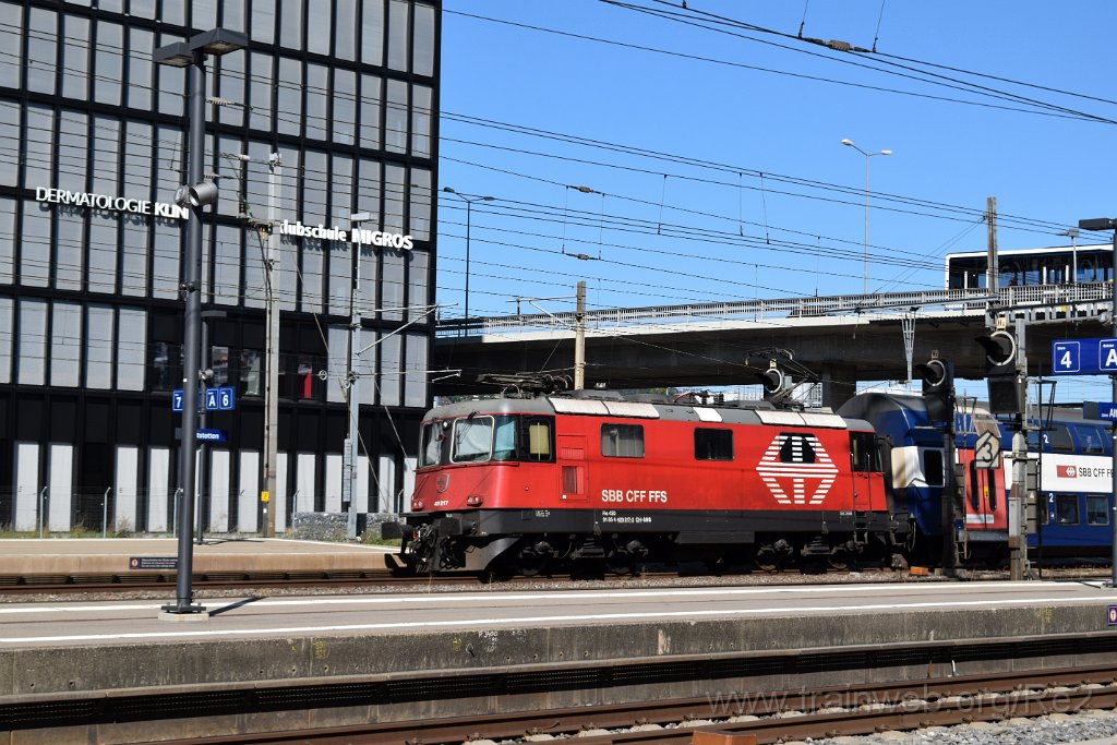 8716-0018-100823.jpg - SBB-CFF Re 420.217-2 (Re 91 85 4 420 217-2 CH-SBB) / Zürich-Altstetten 10.8.2023