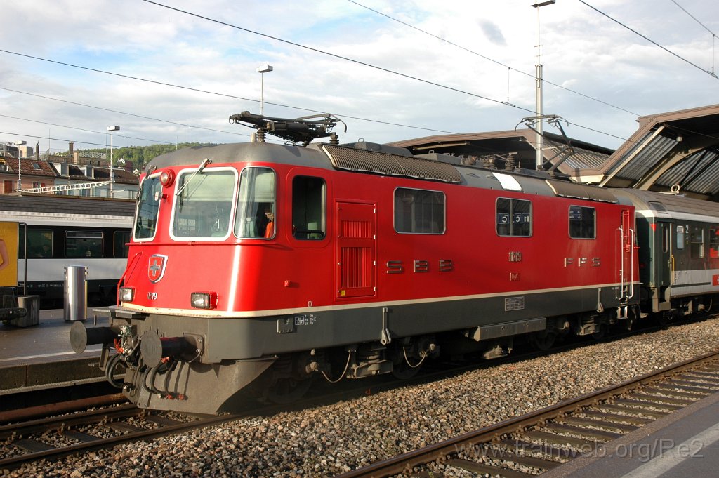 2390-0010-090512.jpg - SBB-CFF Re 4/4'' 11219 / Zürich HB 9.5.2012