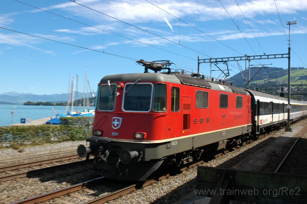 1976-0039-260810.jpg - SBB-CFF Re 4/4'' 11220 / Richterswil 26.8.2010