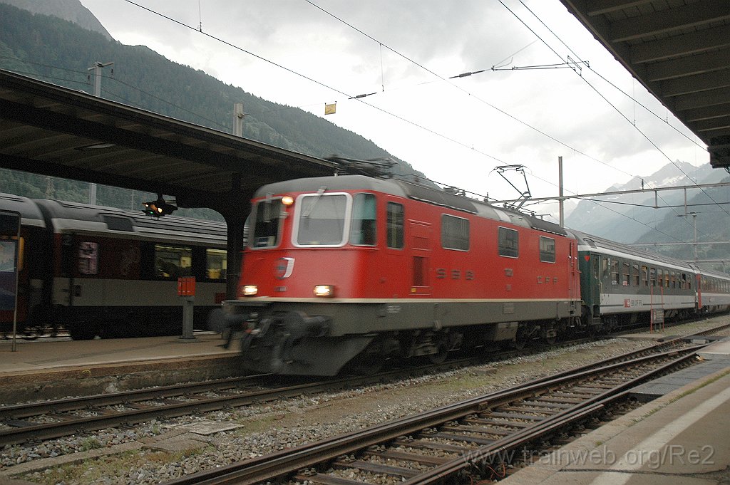 2522-0017-270712.jpg - SBB-CFF Re 4/4'' 11220 / Airolo 27.7.2012