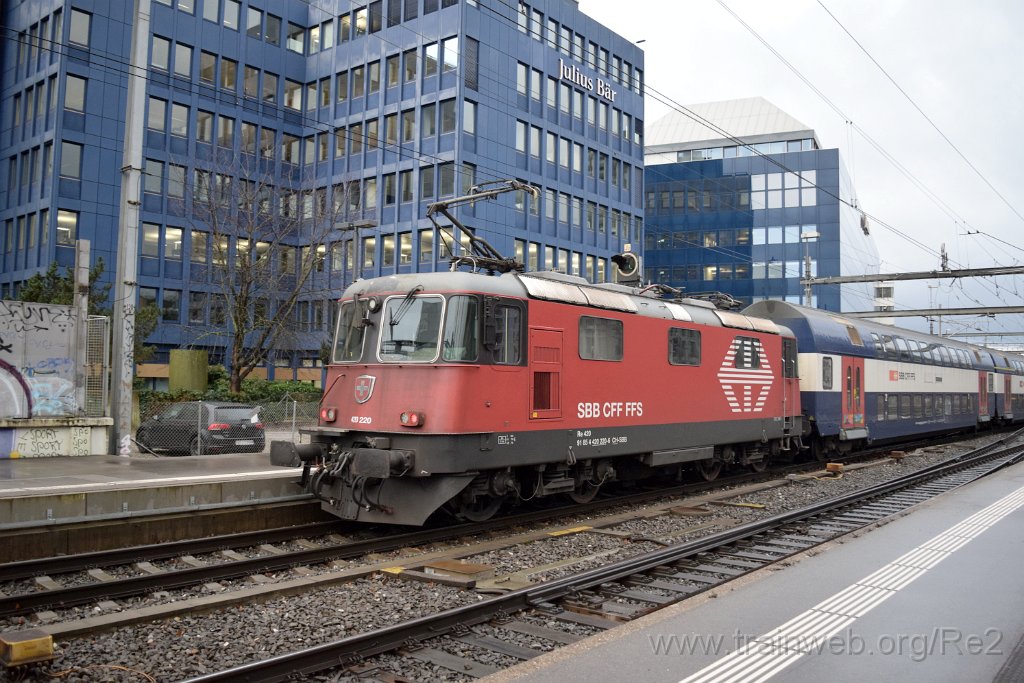 8972-0002-190224.jpg - SBB-CFF Re 420.220-6 (Re 91 85 4 420 220-6 CH-SBB) / Zürich-Altstetten 19.2.2024