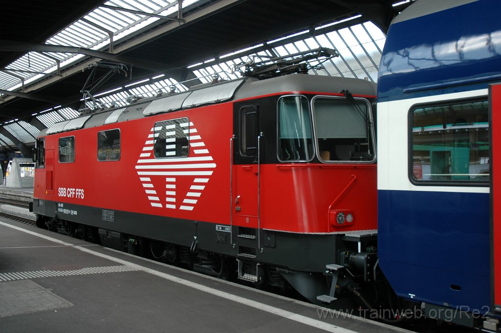 2500-0006-160712.jpg - SBB-CFF Re 420.221-4 (Re 91 85 4 420 221-4 CH-SBB) / Zürich HB 16.7.2012