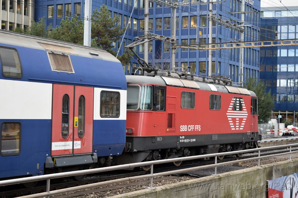 5230-0050-101218.jpg - SBB-CFF Re 420.221-4 (Re 91 85 4 420 221-4 CH-SBB) / Zürich-Altstetten 10.12.2018