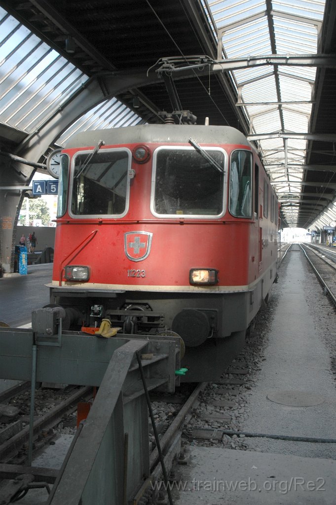 2465-0043-290612.jpg - SBB-CFF Re 4/4'' 11223 / Zürich HB 29.6.2012