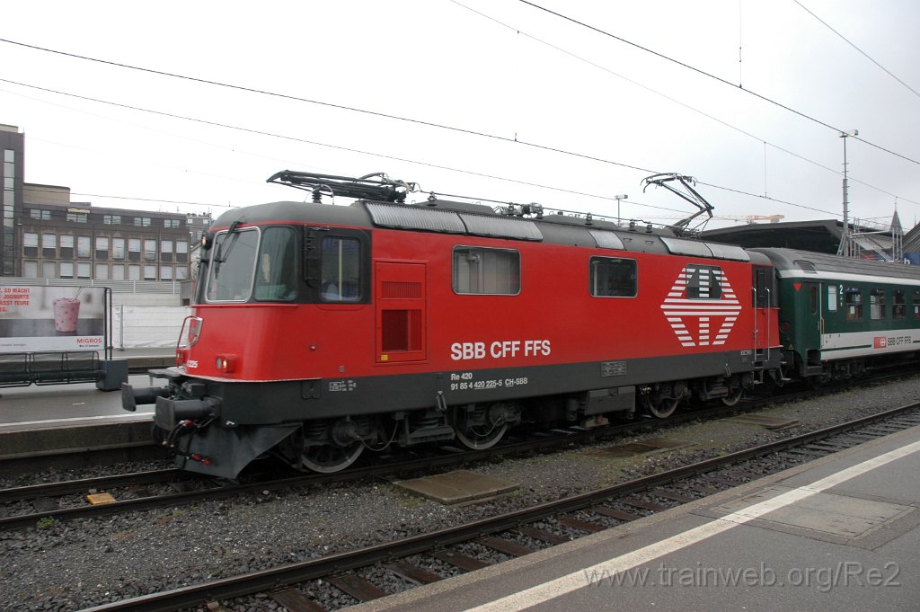 2771-0045-200413.jpg - SBB-CFF Re 420.225-5 (Re 91 85 4 420 225-5 CH-SBB) / Zürich HB 20.4.2013