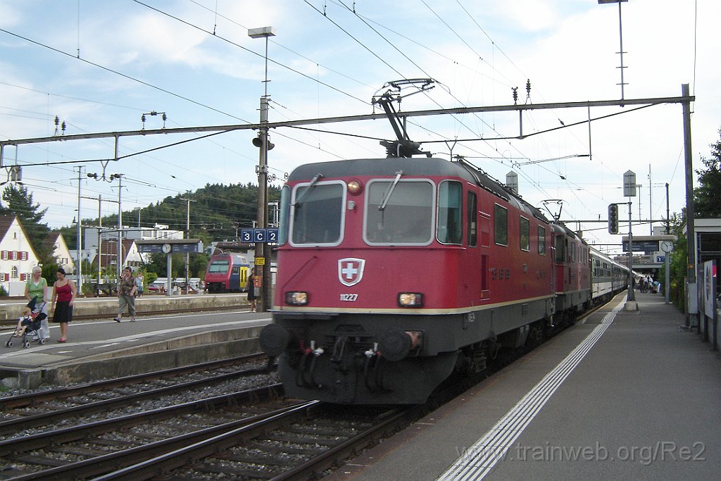 1530-0003-310708.jpg - SBB-CFF Re 4/4'' 11227 + SBB-CFF Re 4/4'' 11304 / Effretikon 31.7.2008