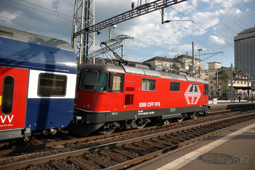 2421-0028-290512.jpg - SBB-CFF Re 420.227-1 (Re 91 85 4 420 227-1 CH-SBB) / Zürich-Oerlikon 29.5.2012